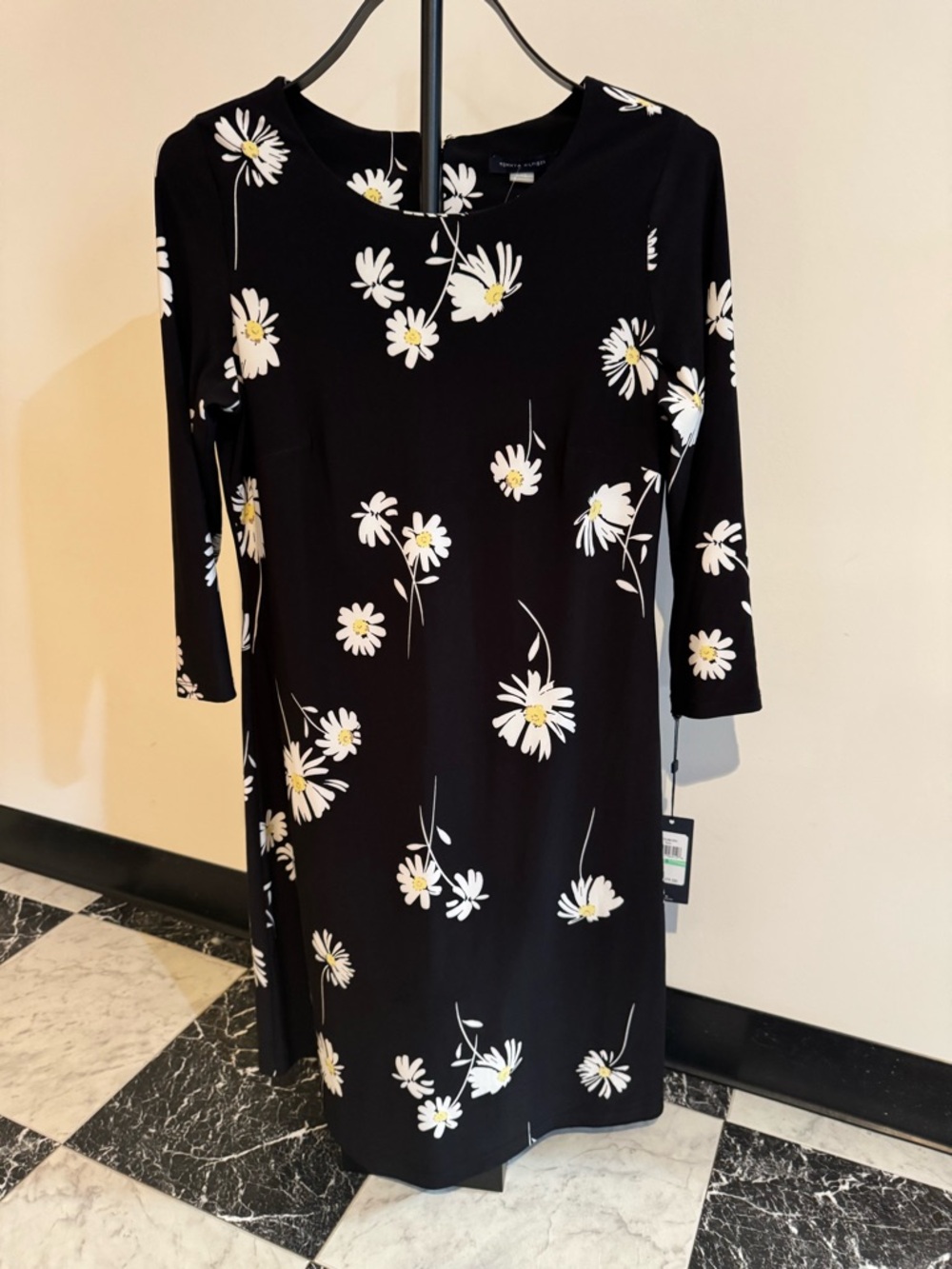 Tommy Hilfiger Daisy Floral Shift Dress NWT Size 8 Mod Retro Minimalist